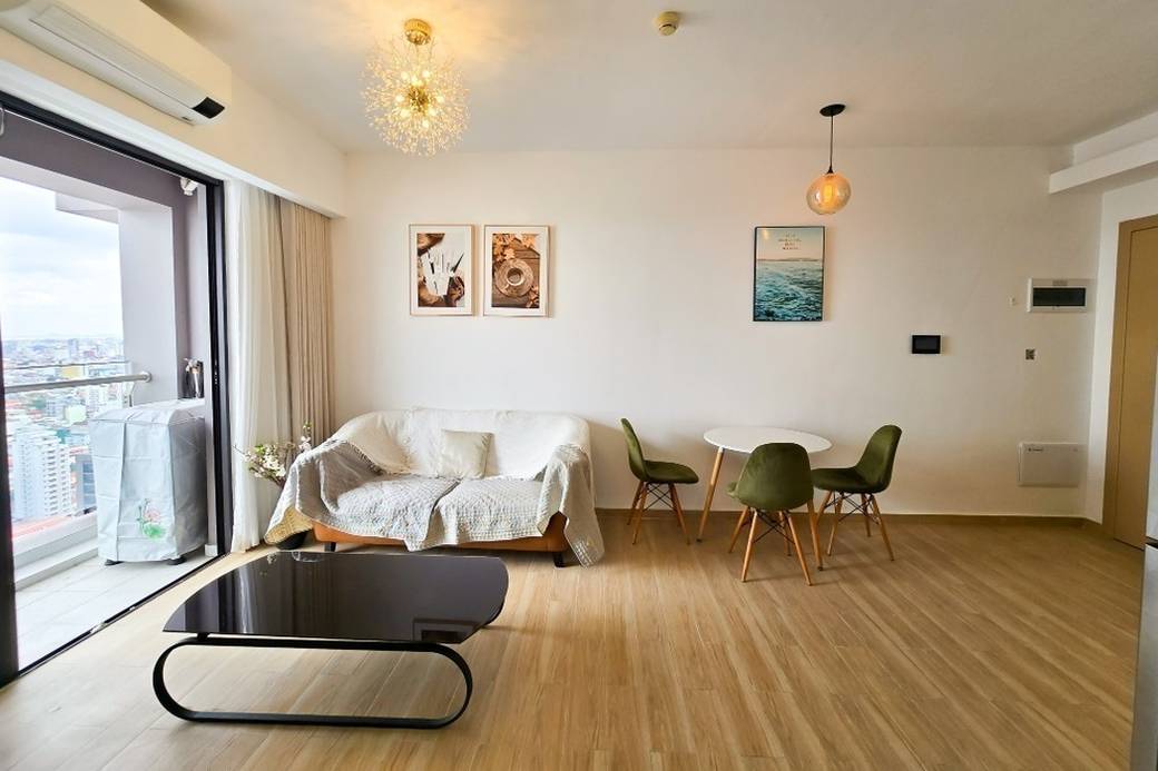 Agile Sky Residence | Zařízeno Condo K pronájmu