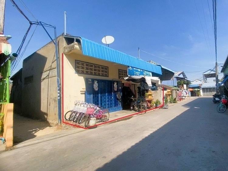 ផ្ទះ សំរាប់លក់ នៅ Angk Ta Saom, Tram Kak, Takeo