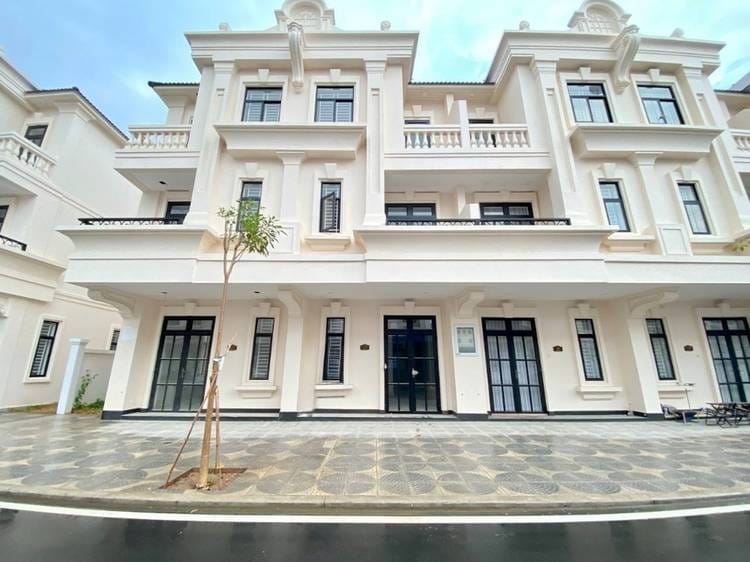 Link House For Sale & Rent in Bak Kaeng, Chroy Changvar, Phnom Penh