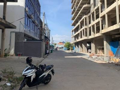 215 sqm Living Size Řadový dům Na prodej in Sen Sok