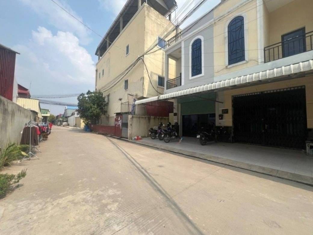 Dom szeregowy Na sprzedaż w Chaom Chau 2, Por Sen Chey, Phnom Penh