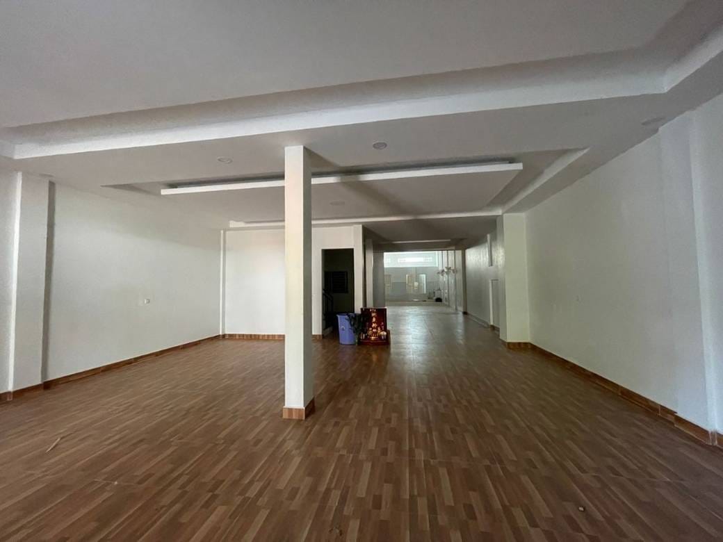 $220,000 Řadový dům