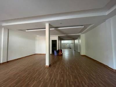 $220,000 Řadový dům