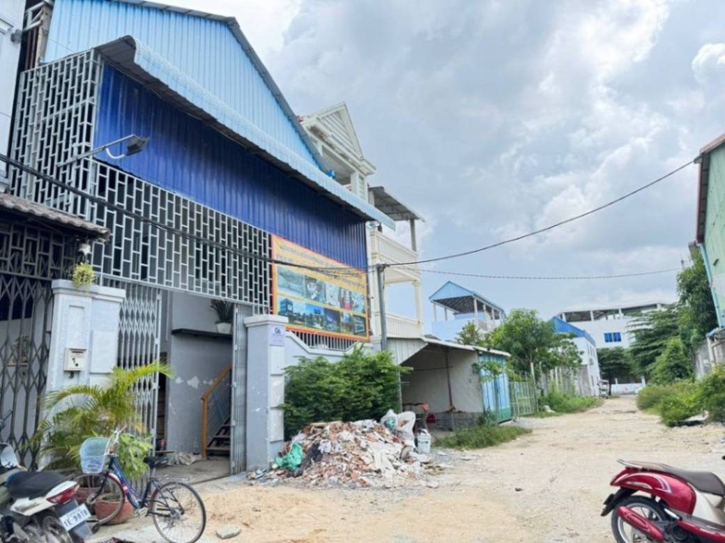 Warehouse For Sale in Kouk Roka, Prek Pnov, Phnom Penh
