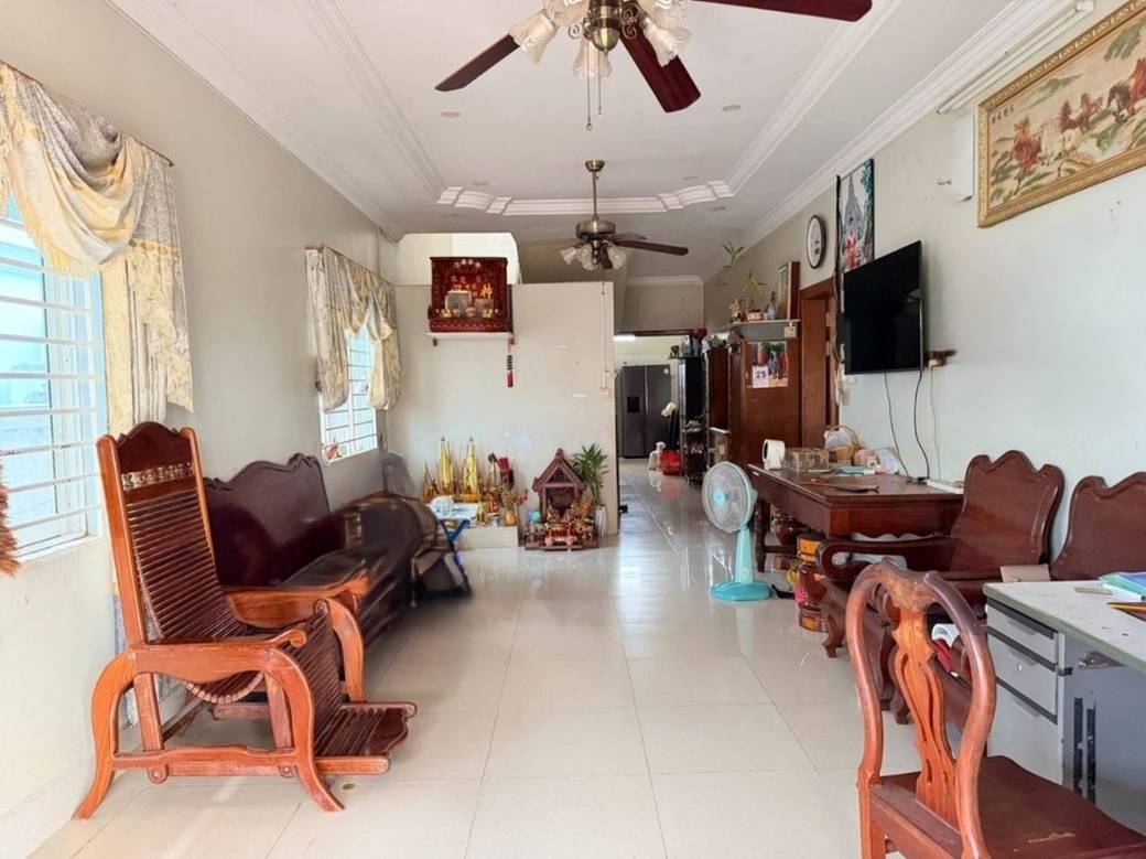 $280,000 Maison