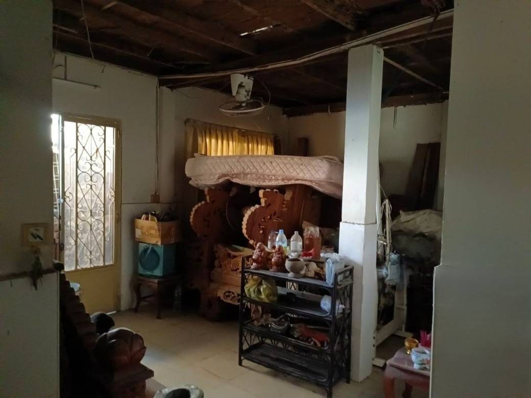 136平方米土地面积的House and lot出售