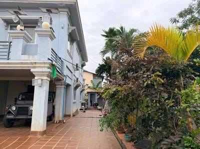 House and lot À vendre de 595 m² de terrain