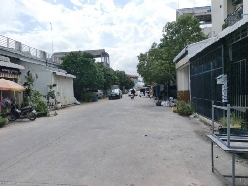 联排住宅出售，位于Kantaok分区, Kamboul分区, 金边