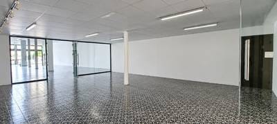621 sqm Living Size Building For Rent in Chbar Ampov