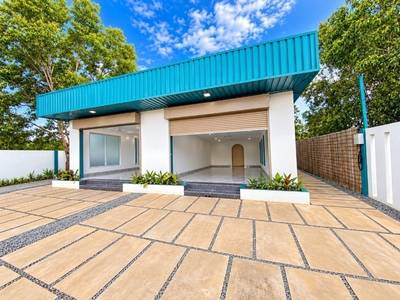 $600 CommercialShophouse