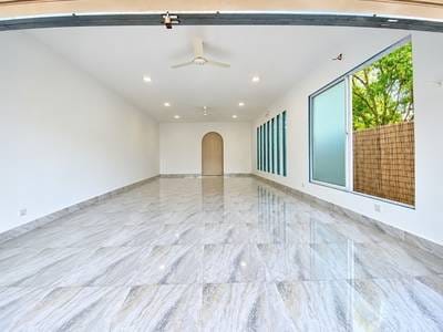 Siem Reap CommercialShophouse For Rent in Siem Reap