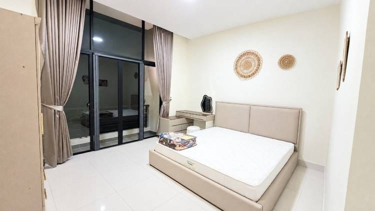 Maison-boutique À louer à Nirouth, Chbar Ampov, Phnom Penh