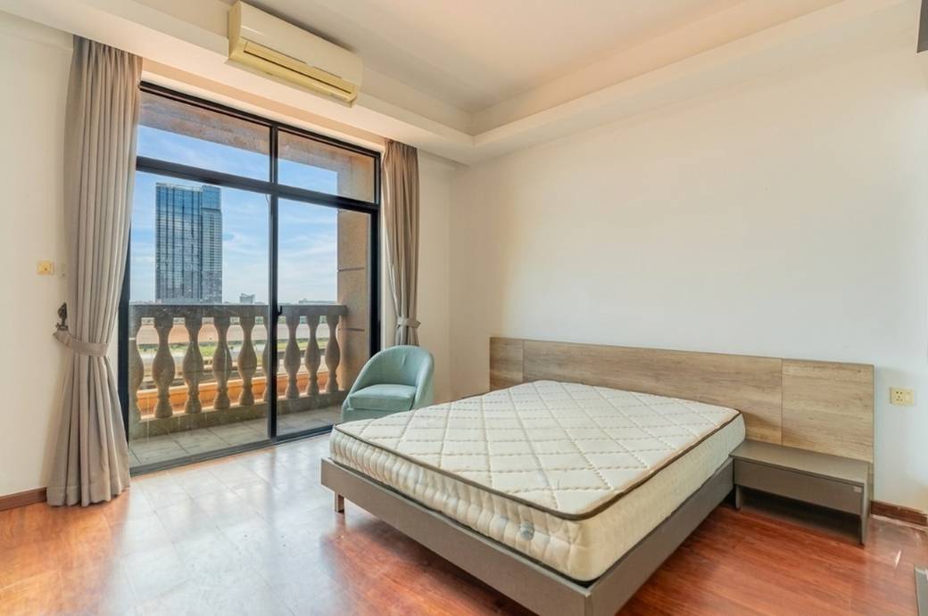 Diamond One | Zařízeno Apartmán K pronájmu
