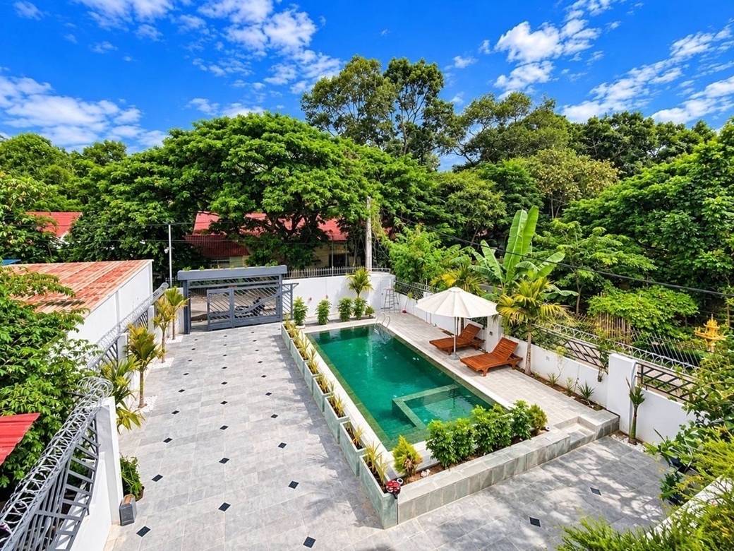 វីឡា តម្លៃ $2,000