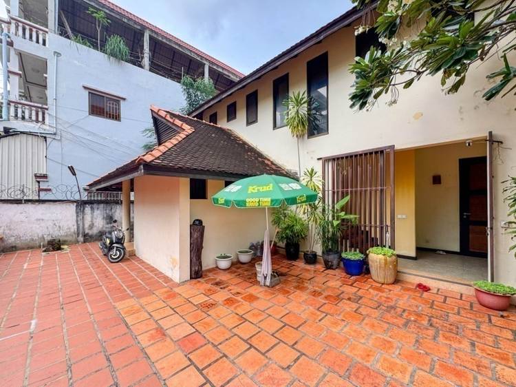 Dům K pronájmu in Toul Tum Poung 1, Chamkarmon, Phnom Penh