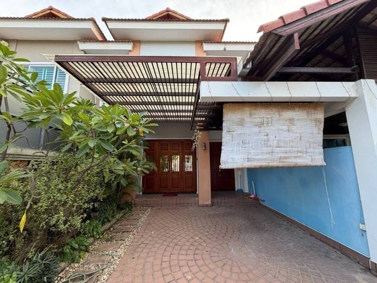 Villa For Rent in Tonle Bassac, Chamkarmon, Phnom Penh