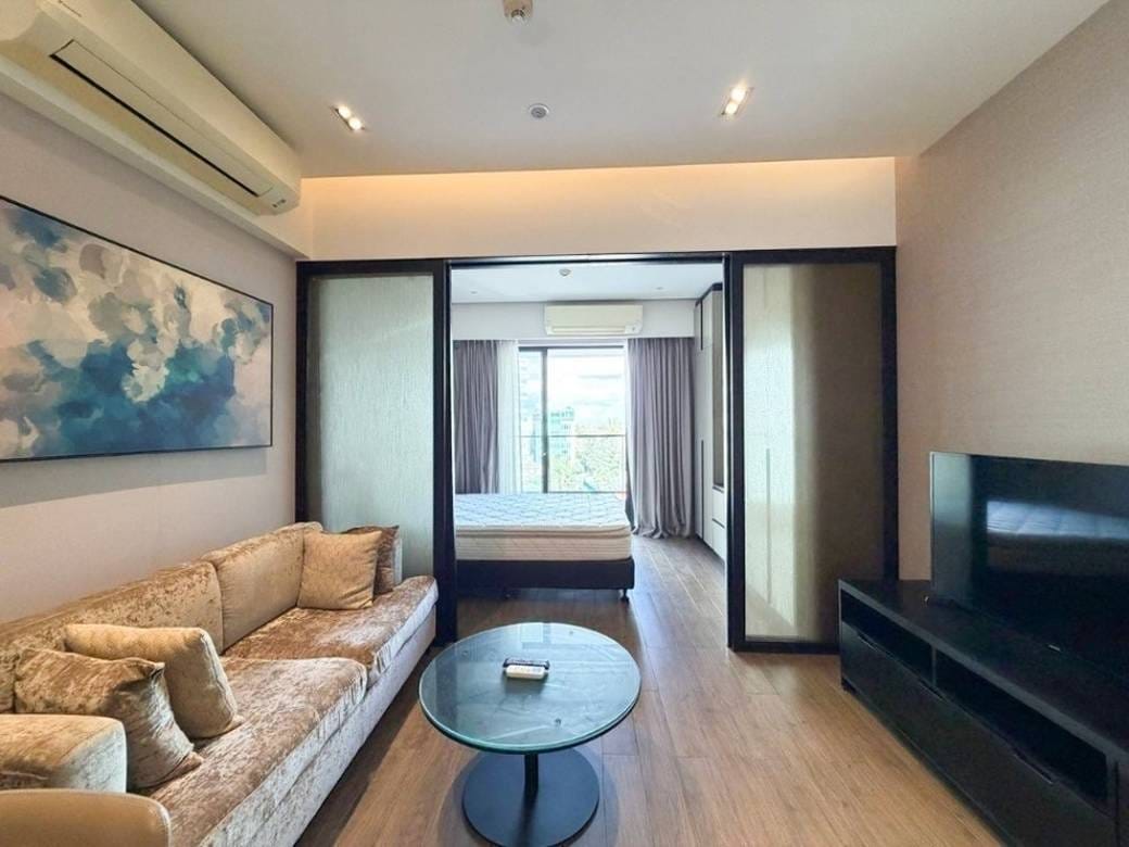 Skylar by Meridian | Zařízeno Condo K pronájmu