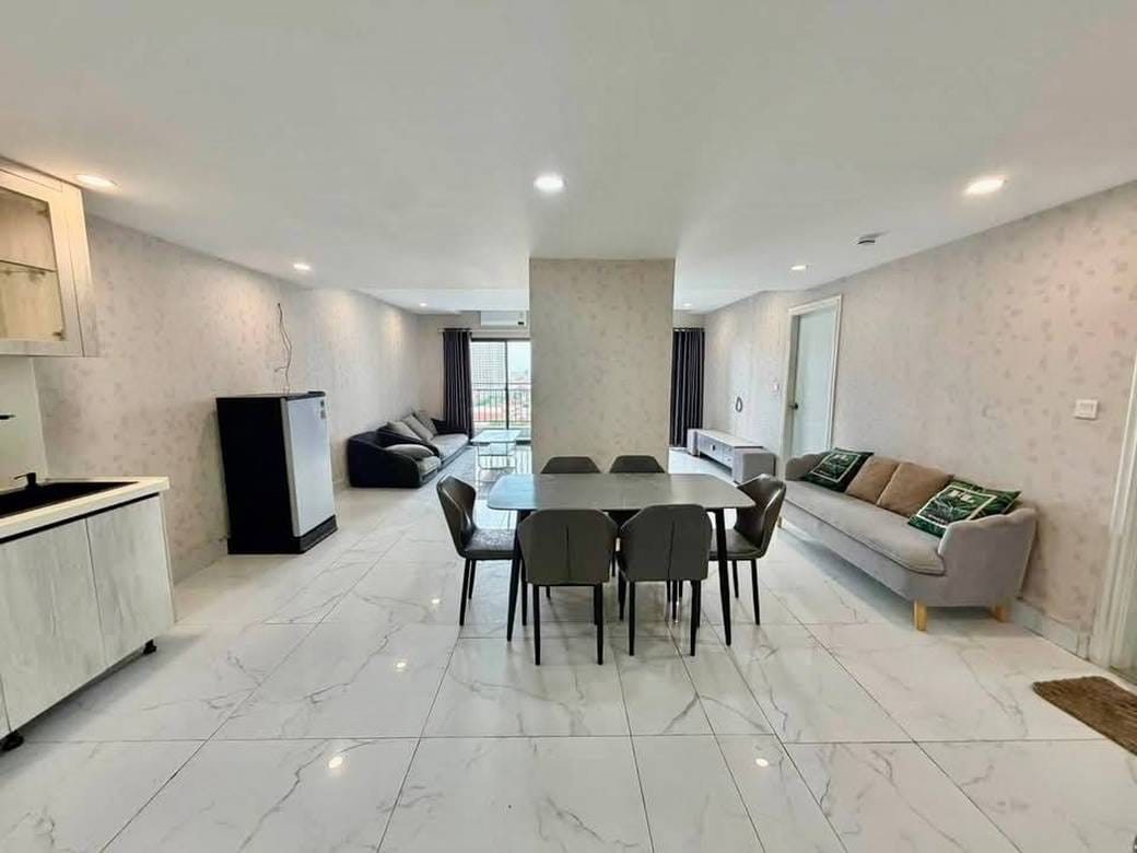 Condo À louer à Boeung Kak 1, Toul Kork, Phnom Penh