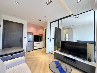 Time Square 306 | 1 Bedrooms Condo For Rent