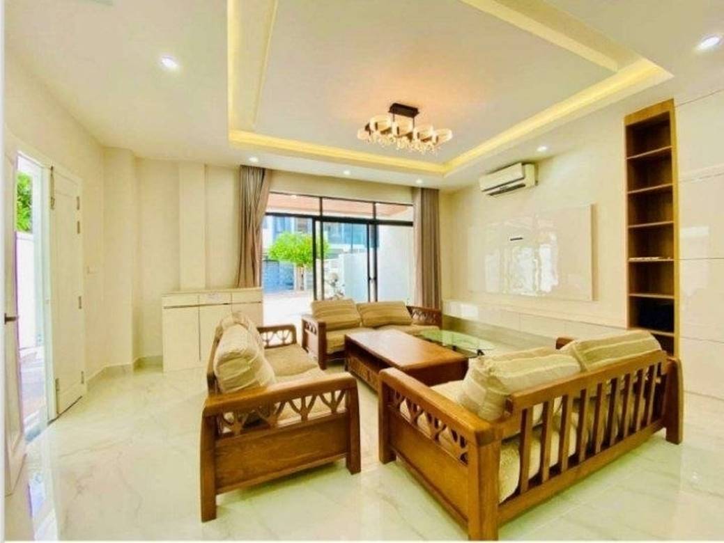 วิลล่า สำหรับเช่า ใน Meanchey $1,000
