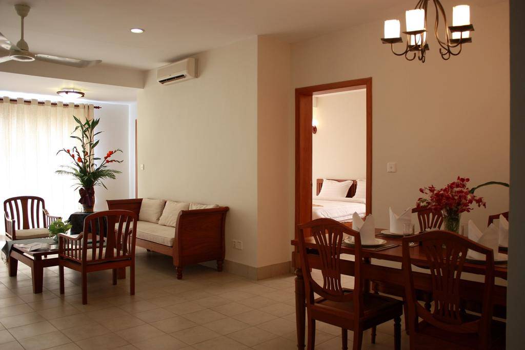Lux Riverside Apartment | Condo À louer à Daun Penh N.C.