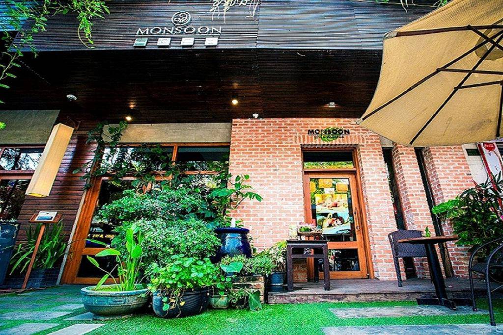Monsoon Boutique Apartment | $400 Condo
