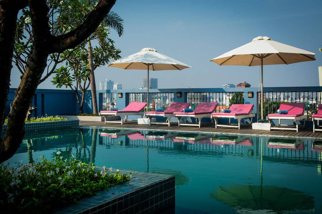 The Frangipani Royal Palace Hotel Apartment | Condo K pronájmu in Daun Penh Na dotaz