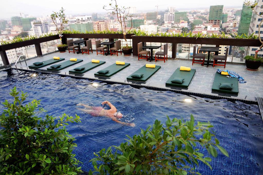 V Hotel Phnom Penh Apartment | คอนโด สำหรับเช่า ใน Boeung Prolit, เจ็ดมกรา, พนมเปญ