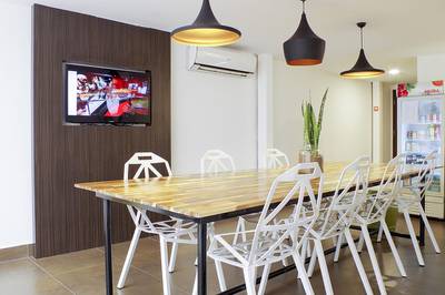 Chey Chumneah, Daun Penh, プノンペン
