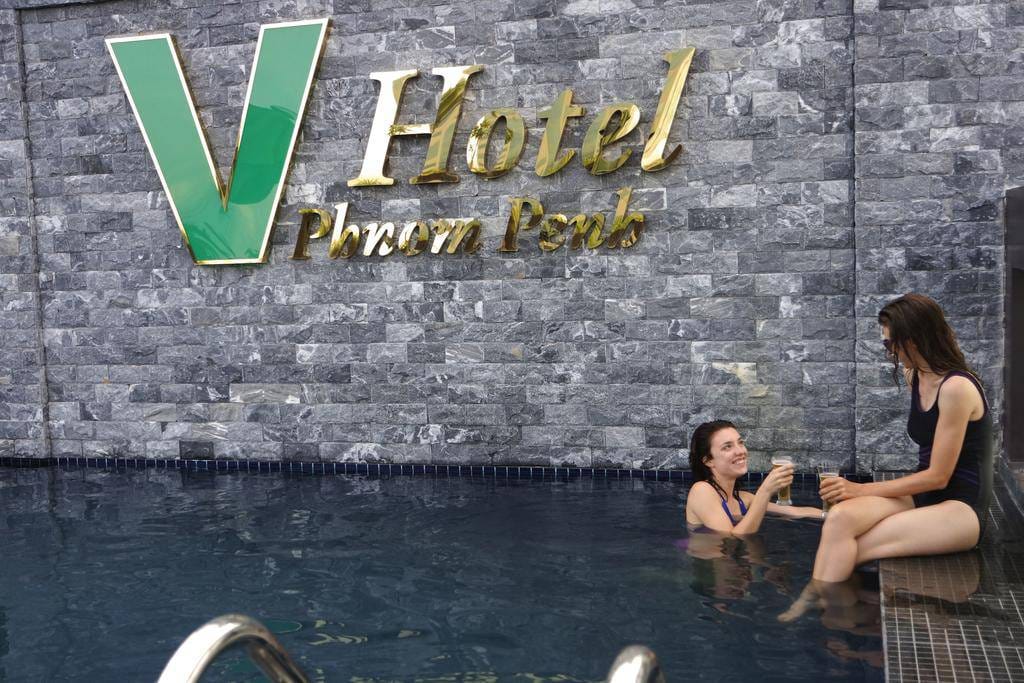 V Hotel Phnom Penh Apartment | คอนโด ราคา POA
