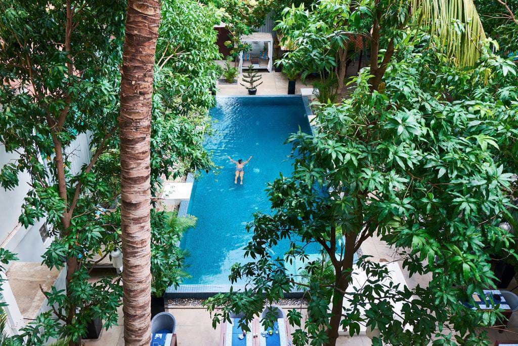 Blue Lime Phnom Penh Apartment | ខុនដូ តម្លៃ សុំដំណឹង