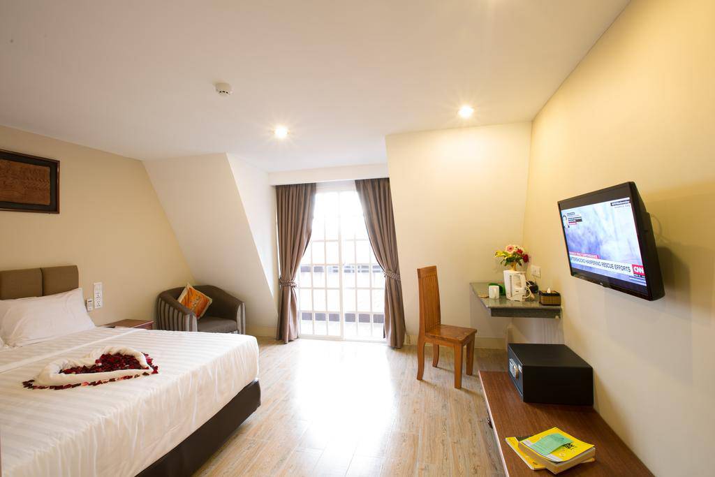 Sheng Hang Xin Villa Apartment | BKK 3 Condo For Rent in BKK 3