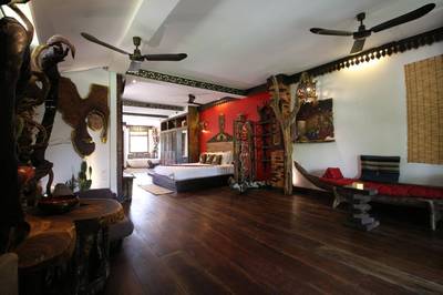 Art & Luxury Apartment | $500 Condo