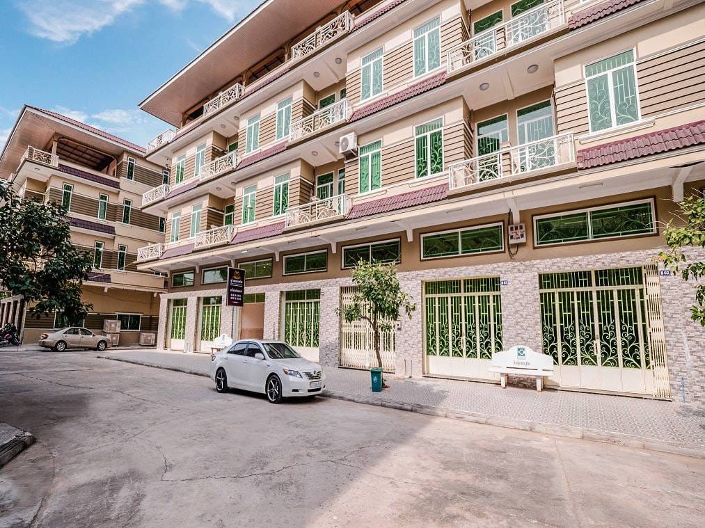 Borey Heng Meanchey | 带100个停车位的Borey出售