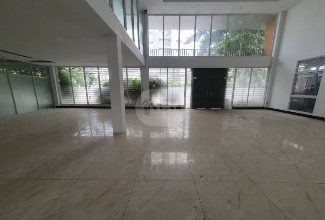 Boeung Kak 1 Budova K pronájmu in Boeung Kak 1
