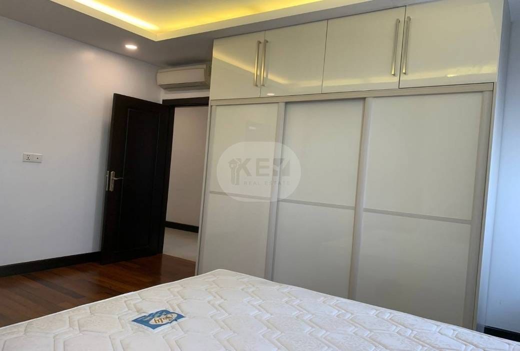 Mieszkanie Na wynajem o powierzchni działki 190 m²