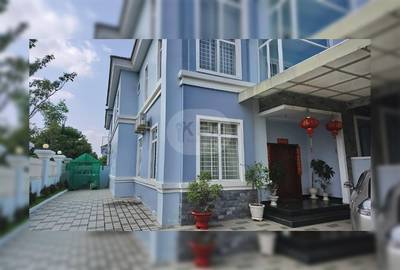 $500,000 双子别墅