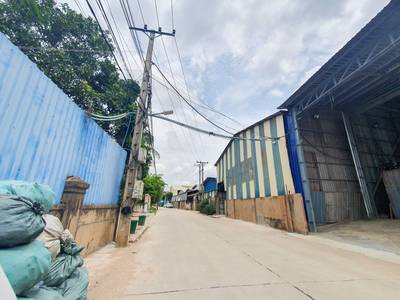 Chbar Ampov仓库出租，价格$1,500