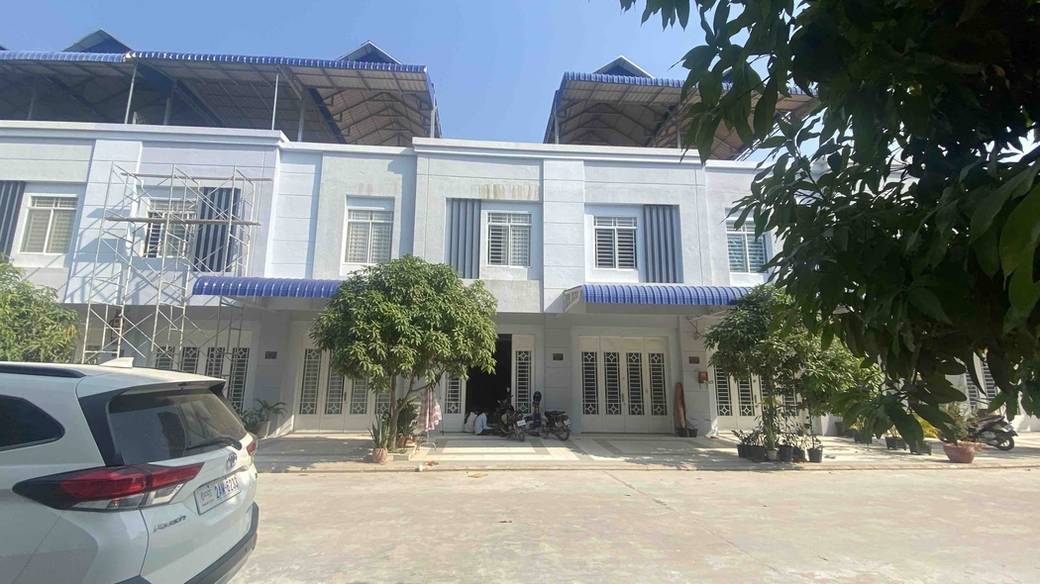 Borey Villa Toul Sangke | 8,000 sqm Land Size Byt For Sale & Rent