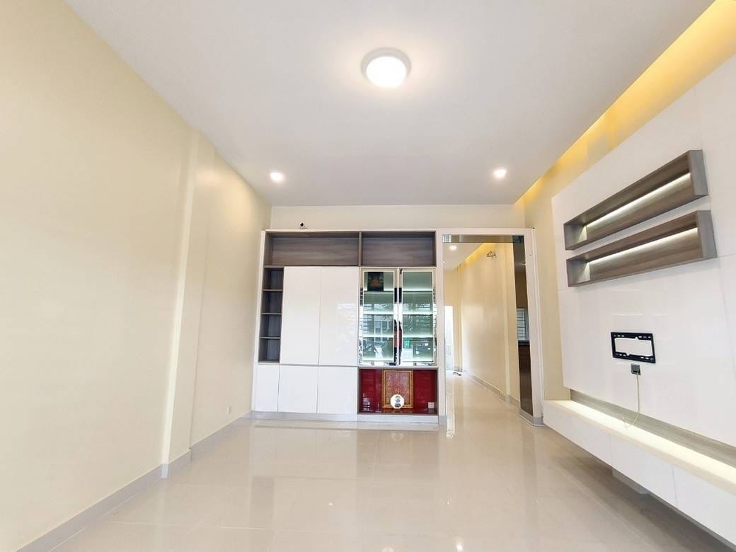 Borey Peng Huoth: The Star Platinum Polaris​ II | Nirouth Shophouse For Rent in Nirouth