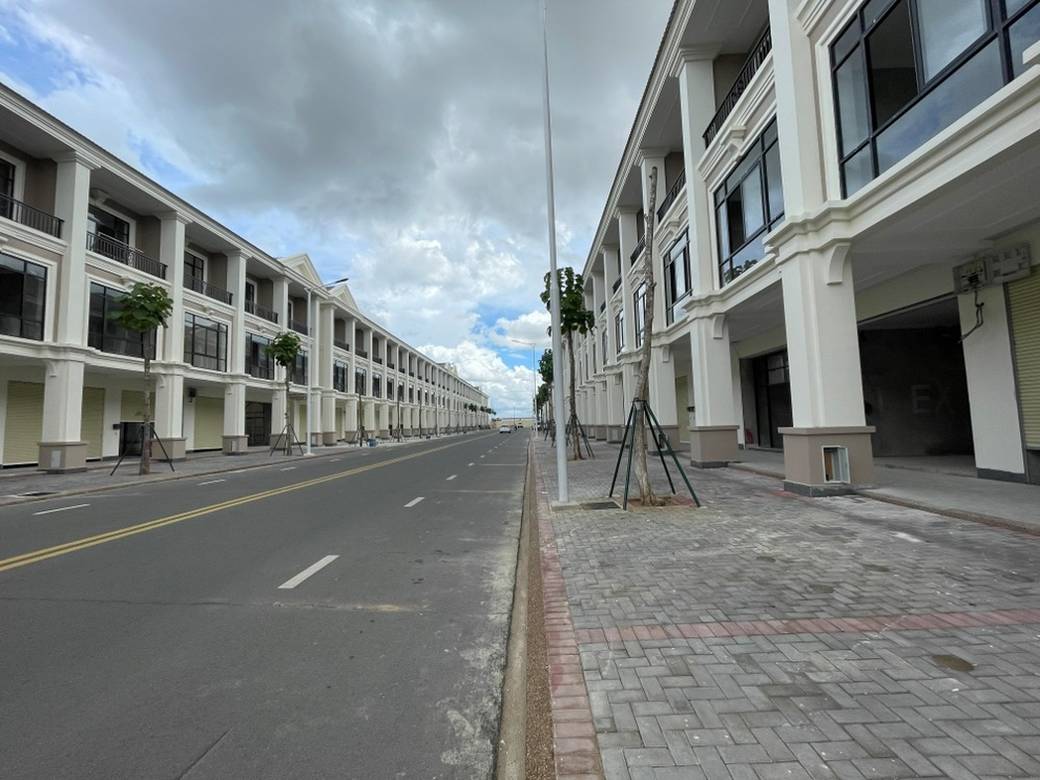 Maison-boutique À vendre de 189 m² habitables à Chbar Ampov