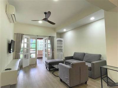 130 sqm Living Size Apartment For Rent in Boeng Keng Kang
