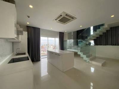 Appartement À louer de 340 m² habitables à Boeng Keng Kang