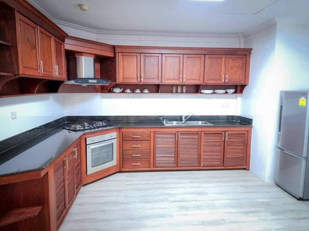 $1,000 Flat