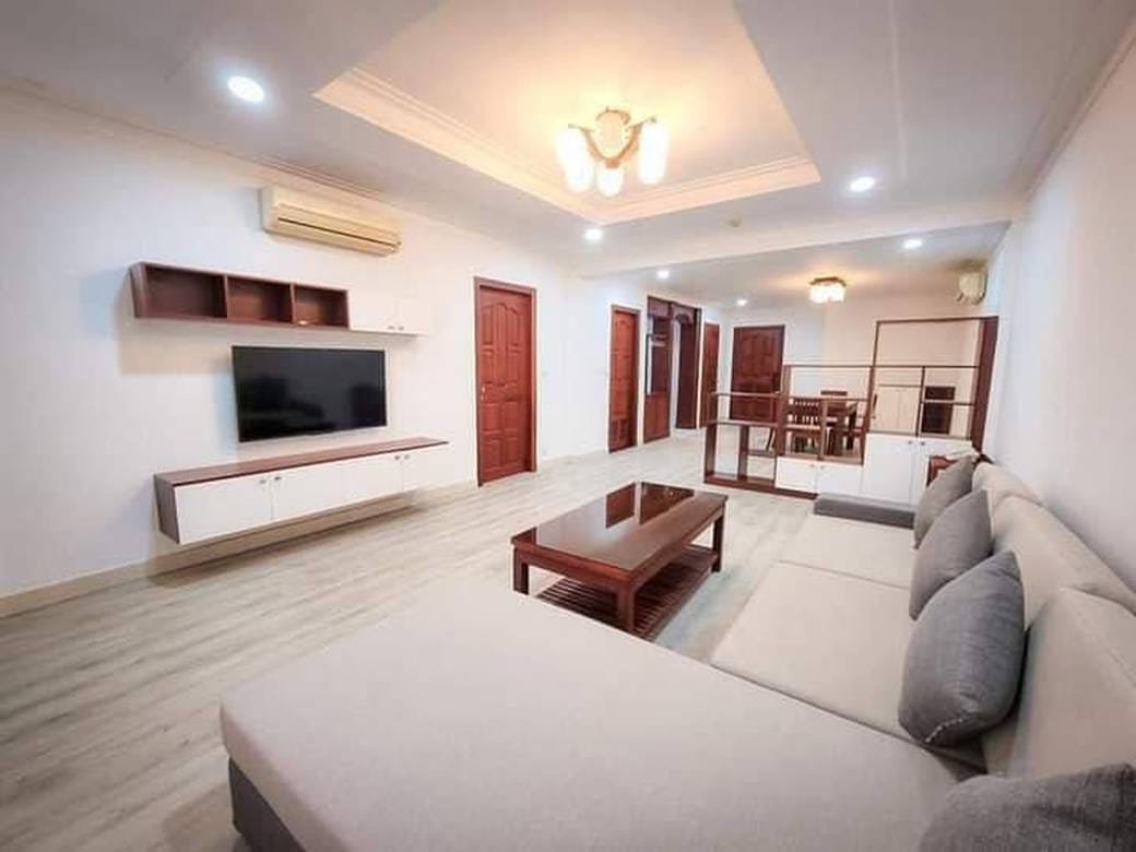Apartment For Rent in Ou Ruessei 1, 7 Makara, Phnom Penh