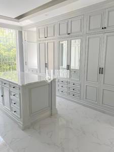 Tuek Thla Villa For Sale in Tuek Thla