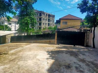 $1,500 House