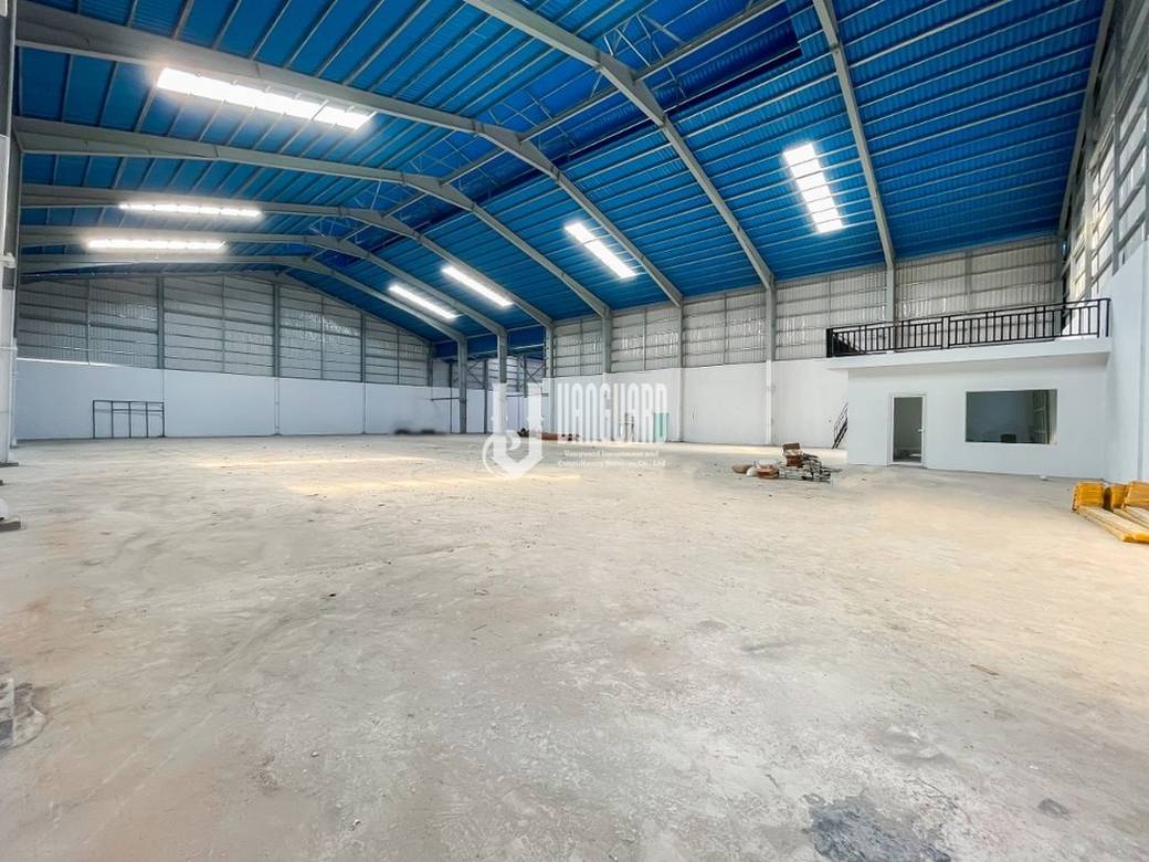 1,721 sqm Land Size Warehouse For Rent