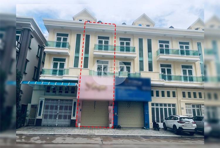 Shophouse For Rent in Preaek Lieb, Chroy Changvar, Phnom Penh