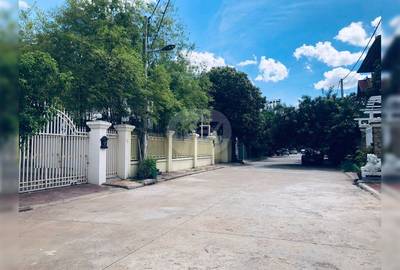 $1,500 Vila